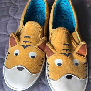 Cat & Jack tiger tennis shoes kids unisex size 12